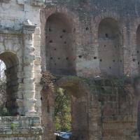 Porta Maggiore - View of a lateral arch of Porta Maggiore where it rejoins the Aqua Claudia
