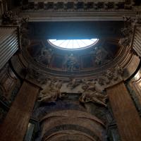 Sant'Agnese in Agone - Interior: Left arm of Chapel of Saint Sebastian, view of decoration above altar