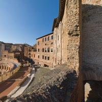 Market of Trajan - Exterior: View onto Via Biberatica and First-floor Shops