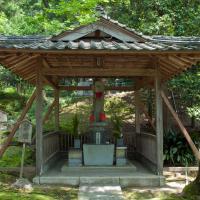 Daijoji - Exterior: Jizo Shrine