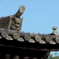 Nanzenji - Exterior: Sanmon Gate, Roof, Detail