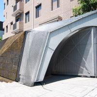 Prada Aoyama - Exterior: Rear Courtyard