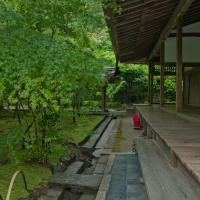 Ryoan-ji - Hojo (Main Hall), Exterior: View looking into Moss Garden