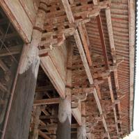 Todaiji - Entrance Gate, Exterior: Roof, Rafters and Support Columns