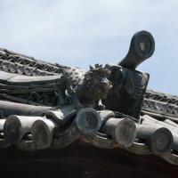 Todaiji - Kaidan-in, Exterior: Outer Gate Roof Detail