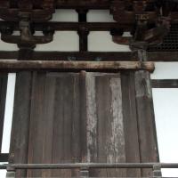 Todaiji - Sangatsudo (Hokkedo), Exterior: Detail