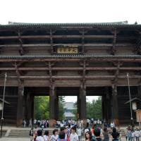 Todaiji - Nandaimon (Great Southern Gate), Exterior