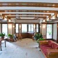 Frederick C. Robie House - Interior: Living room