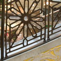 Rookery (The) - Interior: Lobby stair detail