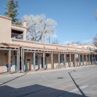 Santa Fe Plaza  - Exterior: Shops on Palace Street, bordering Cathedral Park 