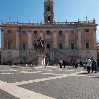 Piazza del Campidoglio - View of piazza, replica of Equestrian Statue of Marcus Aurelius, and Palazzo Senatorio