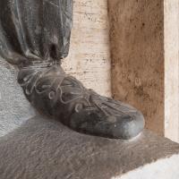 Statue of Barbarian King Imprisoned - Detail: Left foot