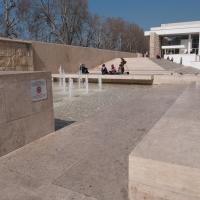 Ara Pacis Museum - View of the fountain and steps leading to the Ara Pacis Museum