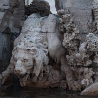 Fountain of the Four Rivers - Detail: Inner fountain lion sculpture