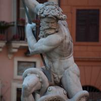 Fountain of Neptune - Detail: Octopus and fountain
