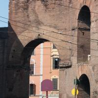 Nero's Aqueduct - View of the arches of Nero's Aqueduct