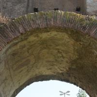 Aqua Claudia - View of the underside of an arch of the Aqua Claudia with a fragmentary fresco