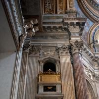 Sant'Agnese in Agone - Interior: Right hand entrance to the narthex and Tomb of Pope Innocent X