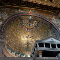 Basilica of San Clemente - Interior: Main Altar and aspe mosaic