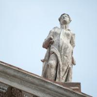Santa Francesca Romana - View of the right statue atop Santa Francesca Romana