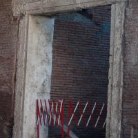 Trajan's Market - Interior: View of a doorway in Trajan's Market
