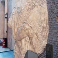 Dacian - View of Statue Installation