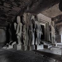 Cave 29: Dhumar Lena - Interior