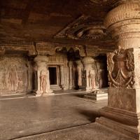 Cave 32: Indra Sabha - Interior