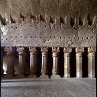Cave 3: chaitya - Interior: left wall
