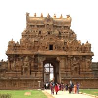Brihadesvara Temple - Exterior: gopura east elevation