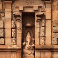 Brihadesvara Temple - Exterior: detail, mandapa south wall, west side
