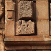 Brihadesvara Temple - Exterior: detail, mandapa south wall, right of Visnu niche figure