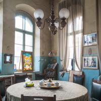 Duke's Diwan - Interior: Southwestern Room, Dining Area