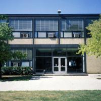Illinois Institute of Technology (IIT) Alumni Memorial Hall - Exterior