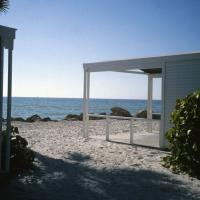 Sanderling Beach Club - exterior