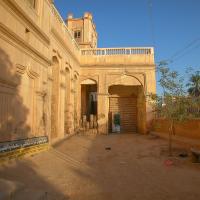 Qasr al-’Ishshah - south entry court