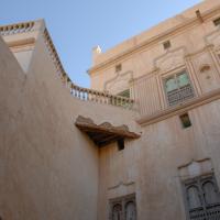 Qasr al-Munaysurah - interior courtyard, facade