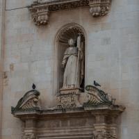 Chiesa Madre dei Santi Pietro e Paolo - Exterior: Statues of San Pietro Nolasco on West Facade (Unverified)