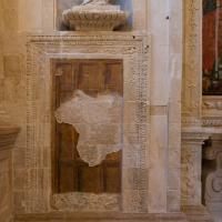 Ex Ospedale dello Spirito Santo - Interior: Remains of Fresco