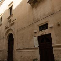 Palazzo Giustiniani - Exterior: Facade on Via dei Perroni, Facing North