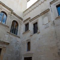 Palazzo Vernazza - Interior: Courtyward Walls