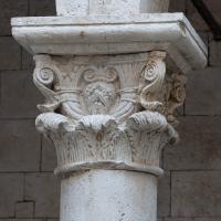 Palazzo Vulpano-Sylos - Interior: Detail of Column