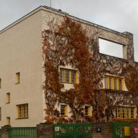 Villa Müller - Details of the southeast-facing facade