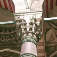 Beyazit Camii - Exterior: Courtyard, Capitol Detail