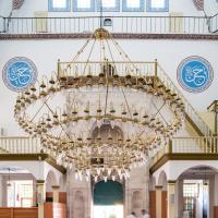 Atik Ali Pasha Camii - Interior: Northwest Entrance