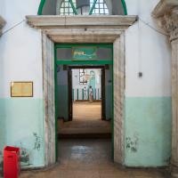 Vefa Kilise Camii - Interior: Exonarthex, Looking into Narthex and Central Prayer Hall; Columns