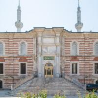 Laleli Camii - Exterior: Northwest Courtyard Entrance, Inscription