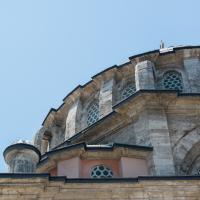 Laleli Camii - Exterior: Facade Detail