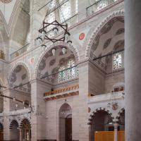 Mihrimah Sultan Camii - Interior: Entrance, Vaulting