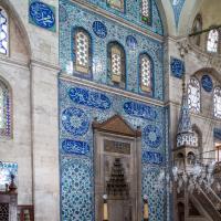 Sokullu Mehmed Pasha Camii - Interior: Qibla Wall; Mihrab Niche; Muqarnas; Inscriptions; Iznik Tile Panels; Minbar